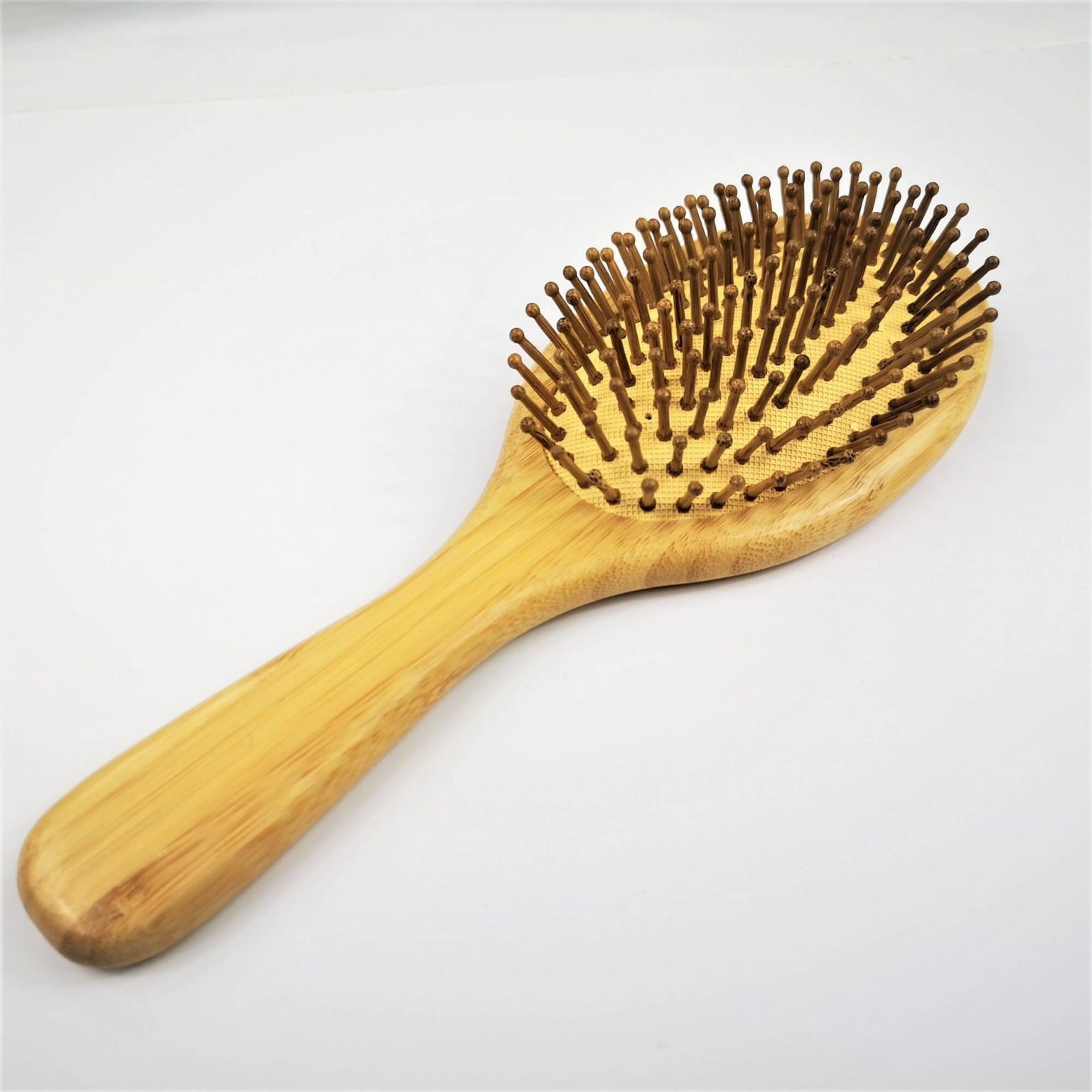 Bamboo Hairbrush TERE Cosmetics